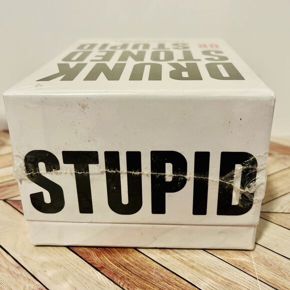 Drunk Stoned Or Stupid A Party Game 250 Cards DSS Games 2014 Sealed - Picture 5 of 6